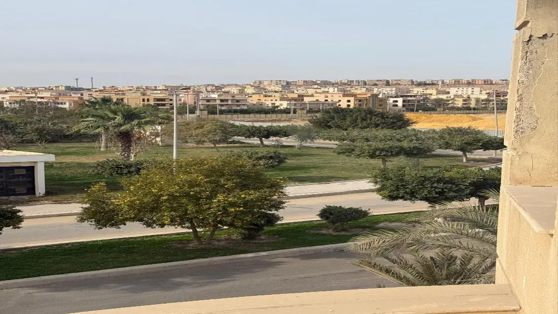 تشطيب فندقى هاي سوبر لوكس بحرى وفيو جاردن 230م****