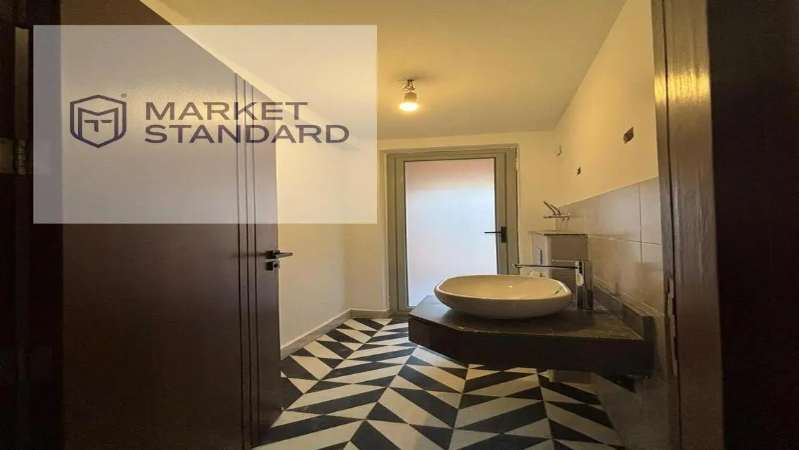 Fully finished Apartment For Sale at Palm Parks