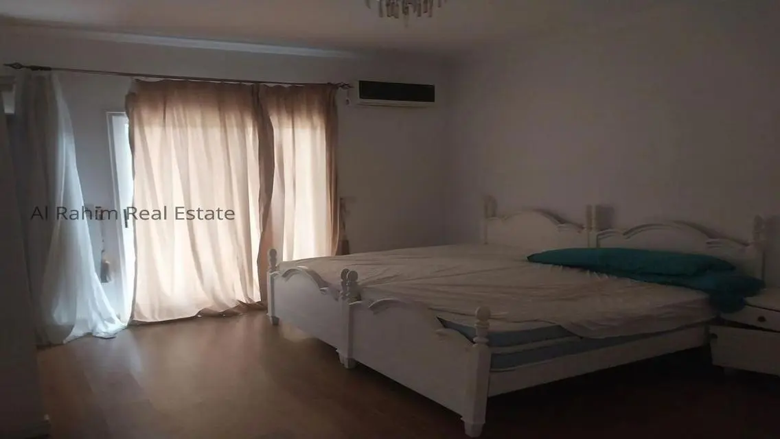 فيلا في الرحاب 650م نموذجV للايجار مفروش بسعر مميز