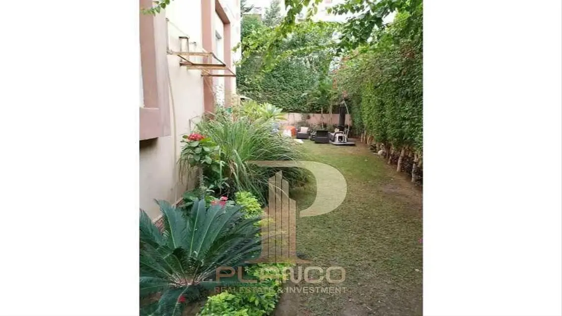Apartment with garden for sale in Continental Gard