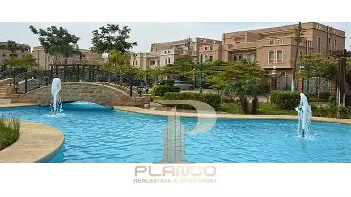 Apartment with garden for sale in Continental Gard