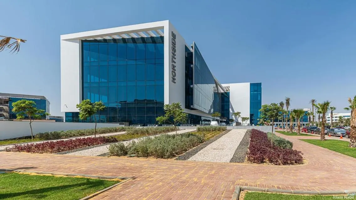 مكتب 155 متر للبيع في مبنى Northside – موقع استراتيجي بالقرية الذكية