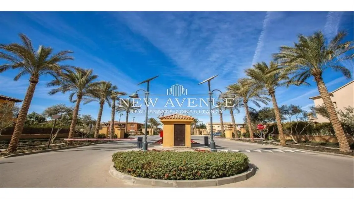 Fully furnished Apartment with all Appliances In Mivida