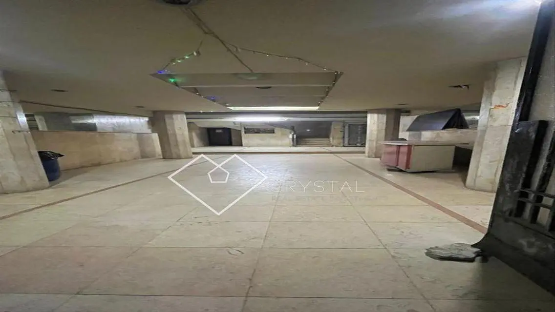 Ready to move Apartment 3bed ,prime location