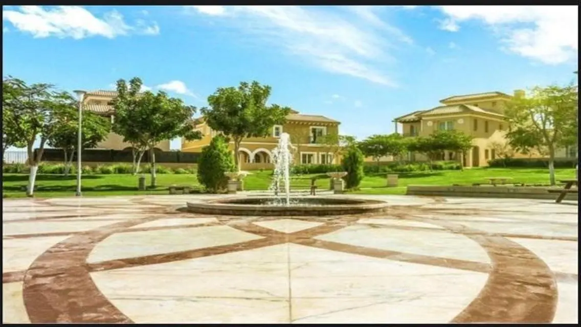 فيلا مستقله بالطرح الاول في هايد بارك+تقسيط 10سنين