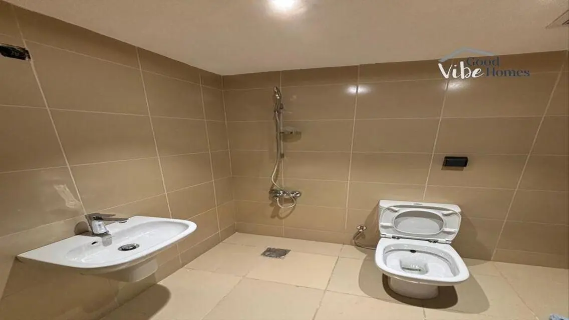 Duplex for rent in UpTown cairo view Golf 4 Rooms