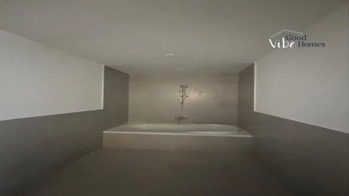 Duplex for rent in UpTown cairo view Golf 4 Rooms