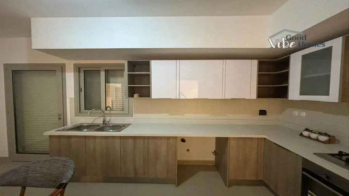 Duplex for rent in UpTown cairo view Golf 4 Rooms