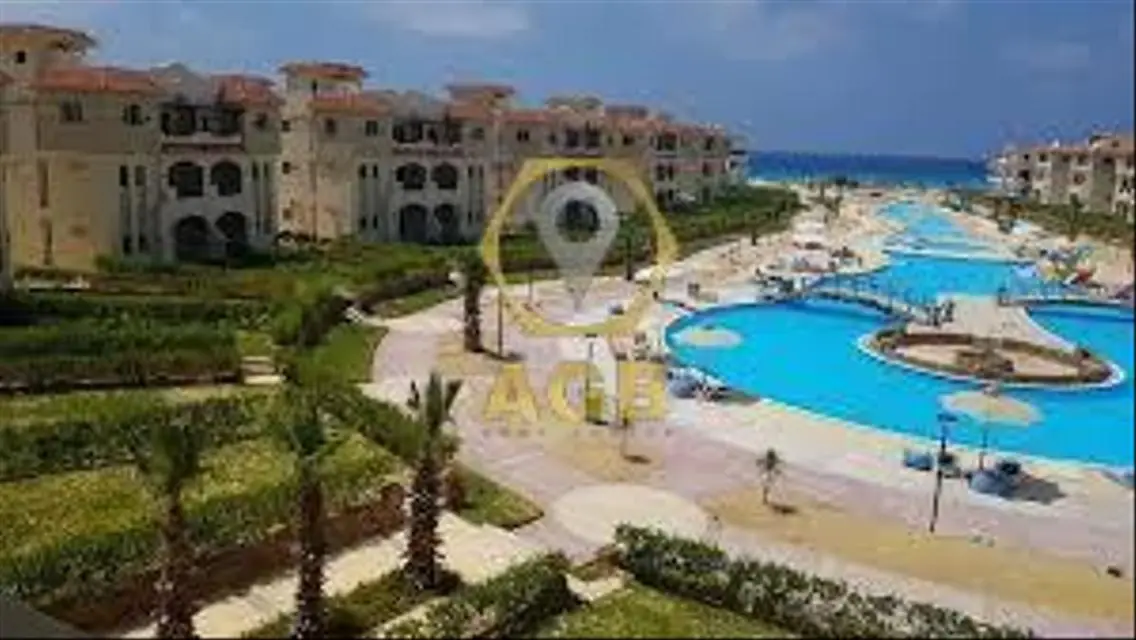 2 row, 360 sqm villa in the garden of the coas