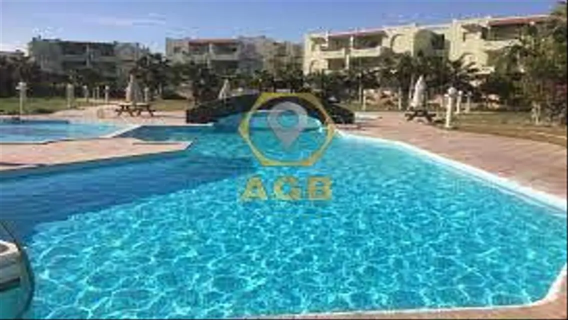 2 row, 360 sqm villa in the garden of the coas