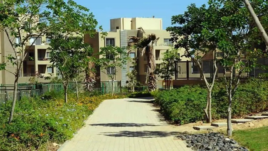 Apartment + Garden Fully Finished in Palm Parks