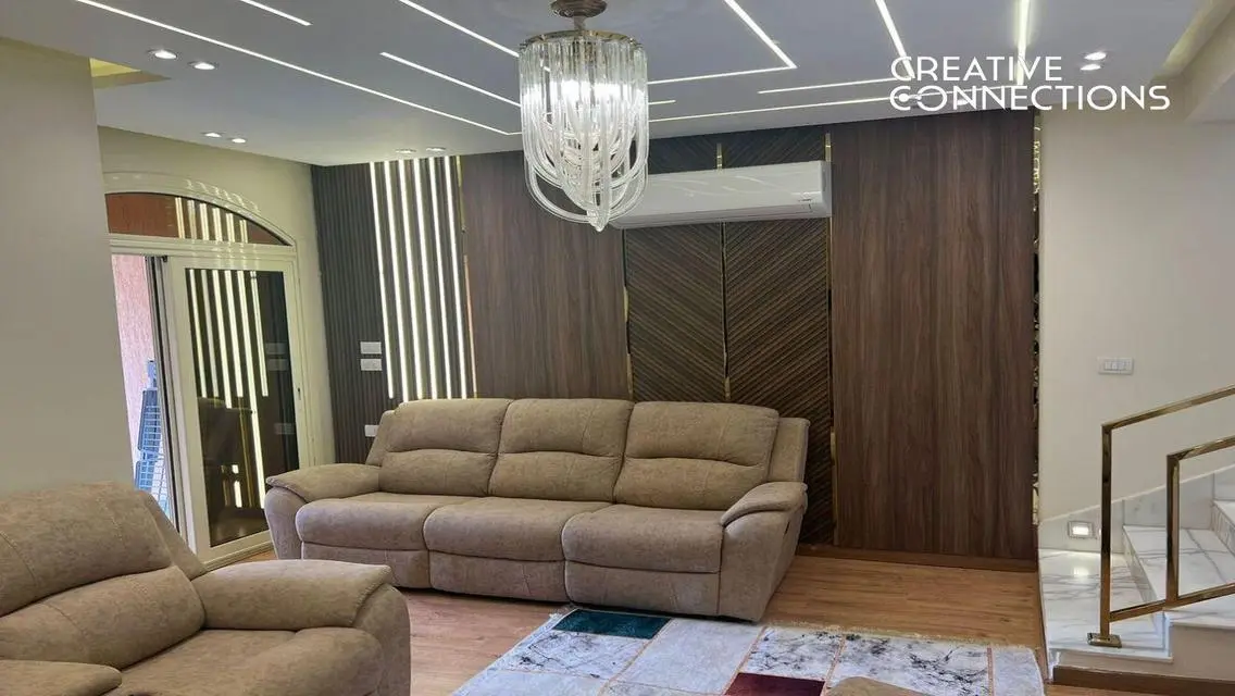 Villa for sale in Madinaty at a bargain price, ult