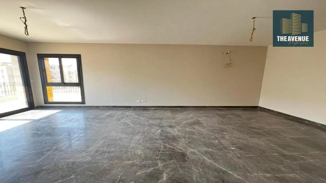 فرصه, اول سكن ,شقه مميزه للايجار في او ويست ,تولوا