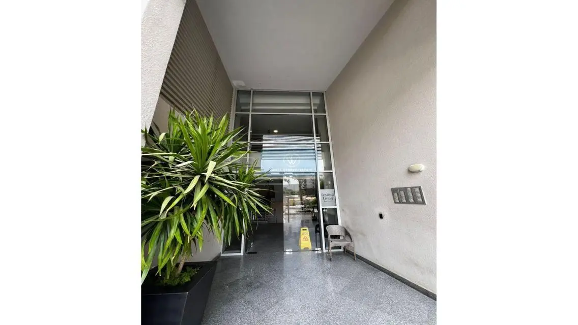 Spacious 145 sqm Apartment for Rent in a Prime Area