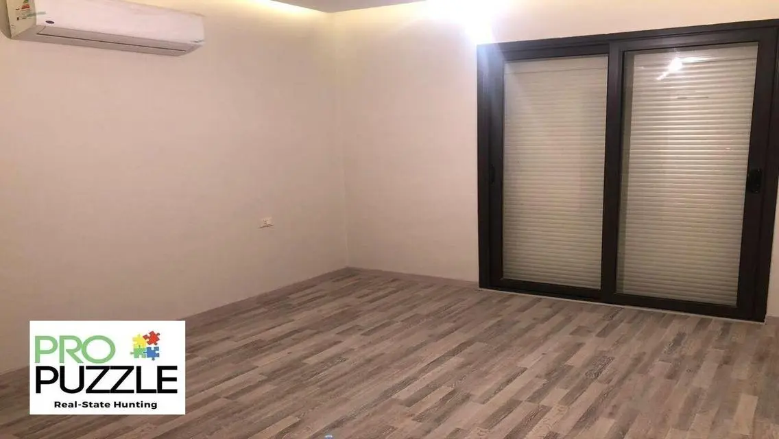 تاون هاوس للإيجار في ميفيدا
