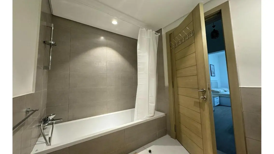 Fully furnished apartment for rent in Mivida 140 m