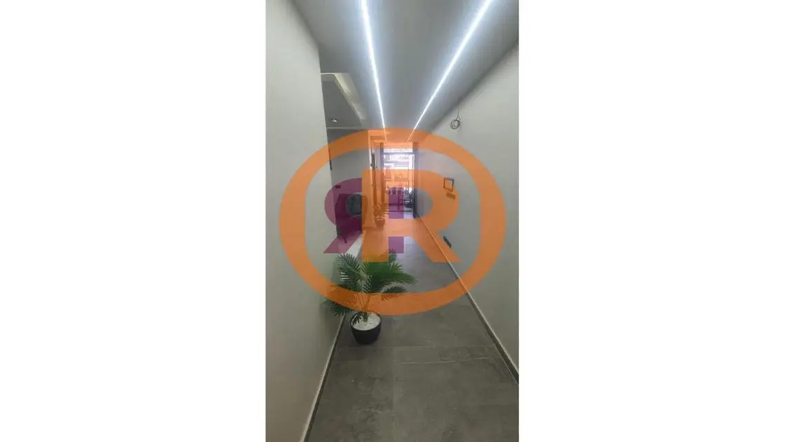 للبيع ستوديو 50 م  متشطب الترا لوكس ب قطامية جيت