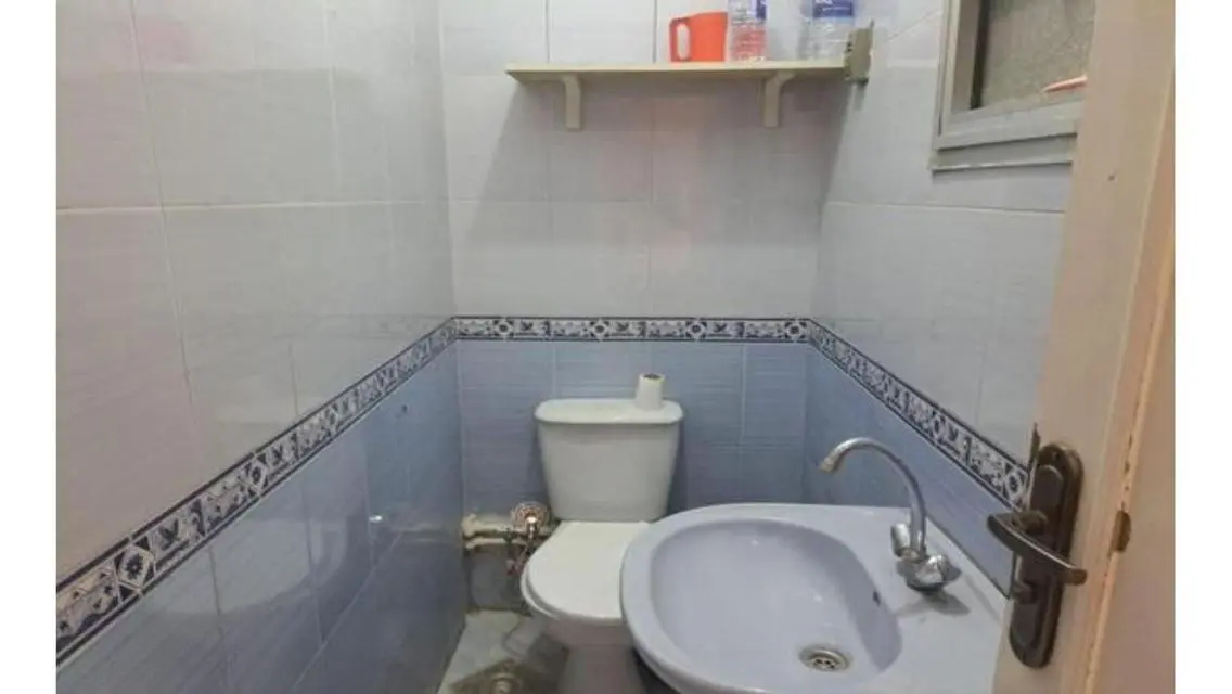 Medical facility for sale near Cleopatra Hospital