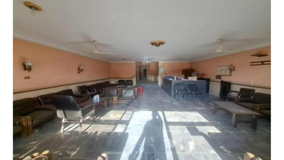 Medical facility for sale near Cleopatra Hospital