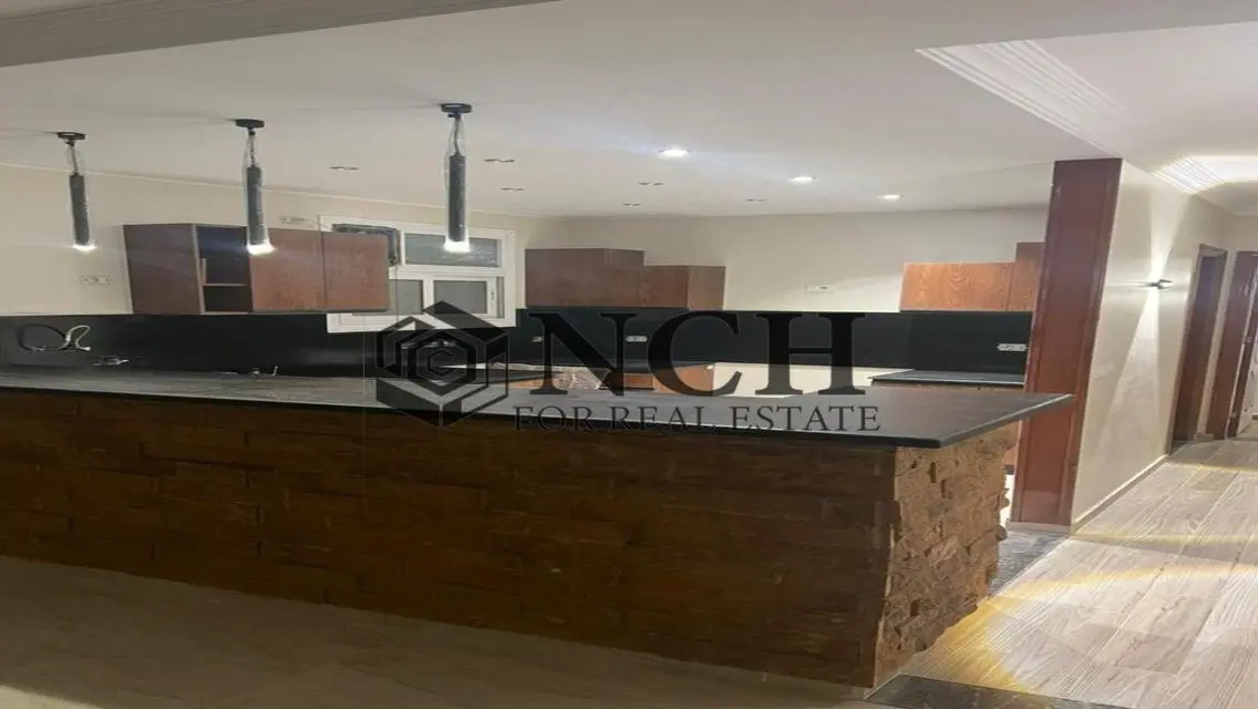Apartment With Kitchen - 140 SQM - Hyde Park