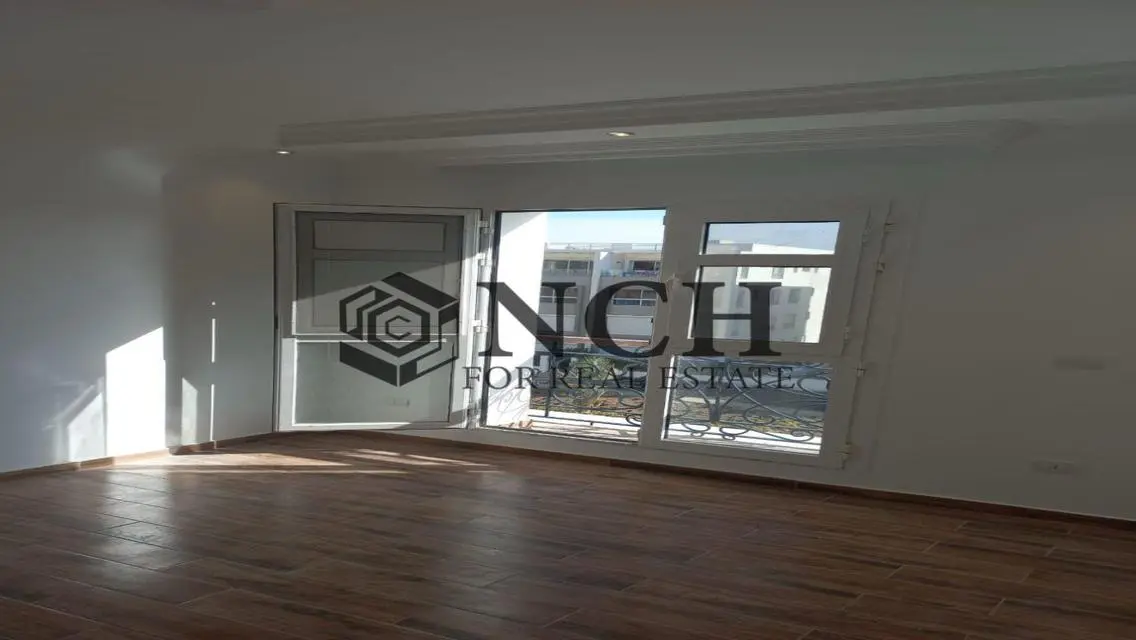 Apartment With Kitchen - 140 SQM - Hyde Park