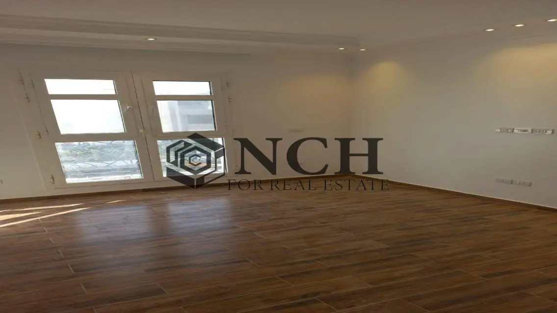 Apartment With Kitchen - 140 SQM - Hyde Park