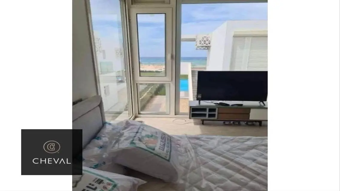 Chalet for sale with sea view and DP 1,500,000
