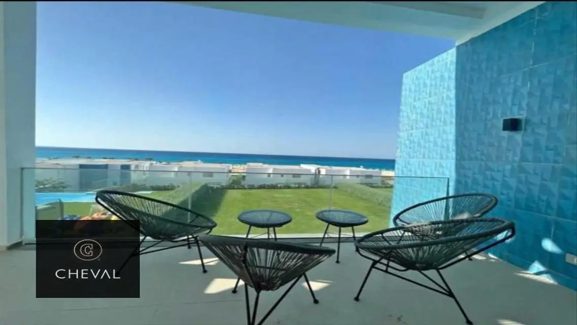 Chalet for sale with sea view and DP 1,500,000