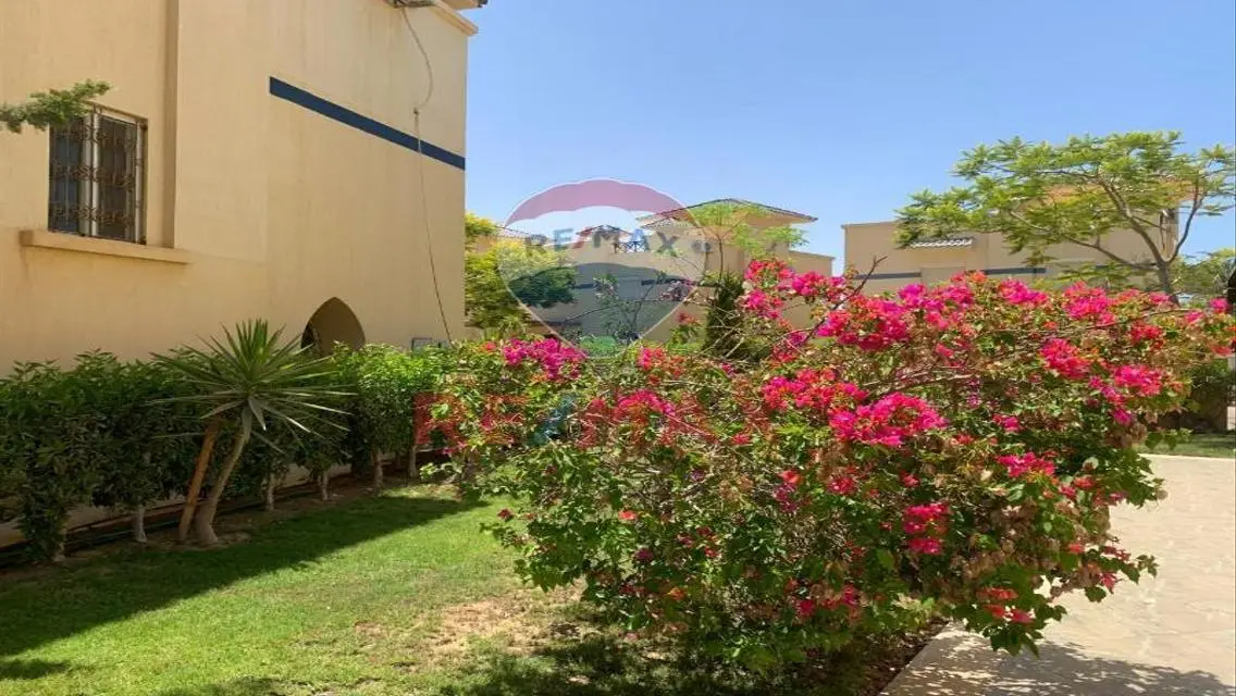 فيلا مفروشة و مجهزة للبيع في ستيلا سيدي عبد الرحمن