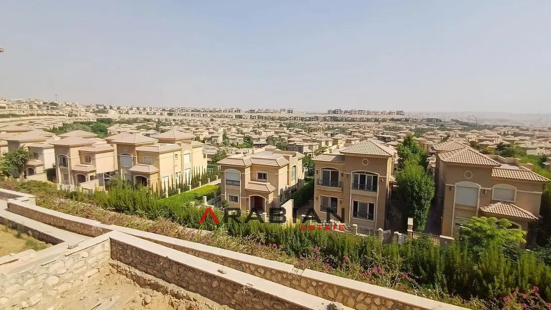 own villa at new cairo without dp  inst till 10y