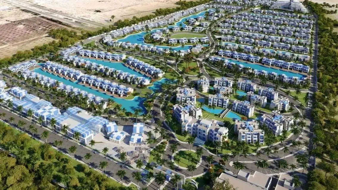توين هاوس بحمام سباحة خاص فى نايا ويست بالشيخ زايد