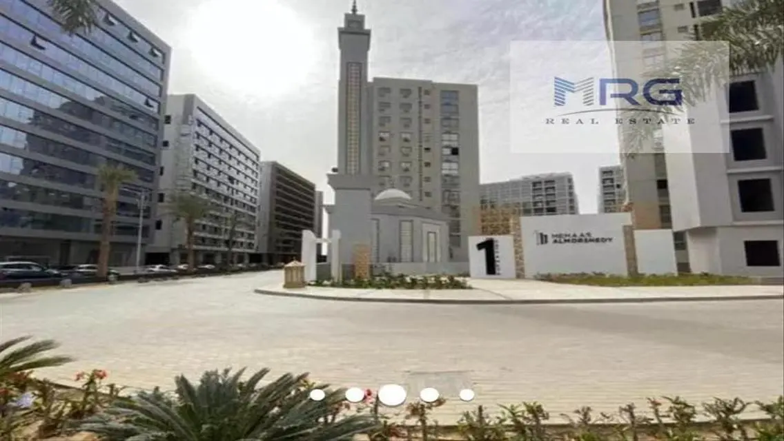 شقه بفيو مميز استلام فوري  بسعر 5.300.000