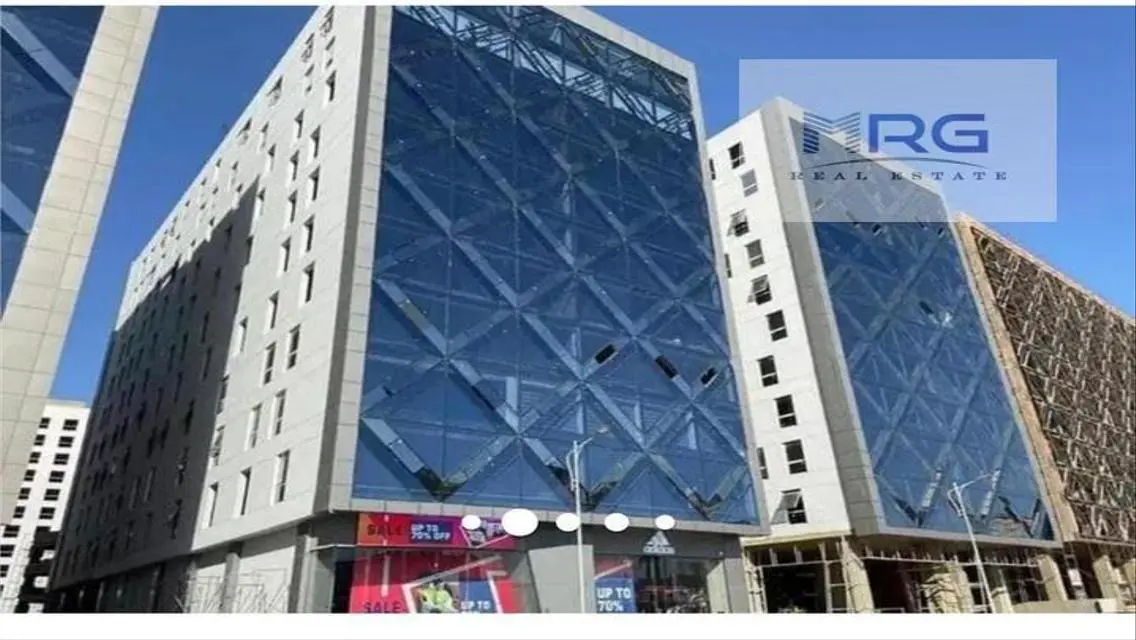 شقه بفيو مميز استلام فوري  بسعر 5.300.000