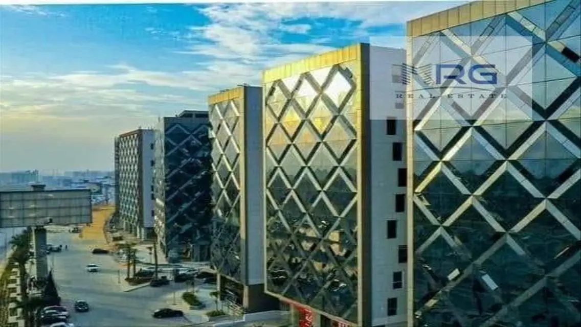 شقه بفيو مميز استلام فوري  بسعر 5.300.000