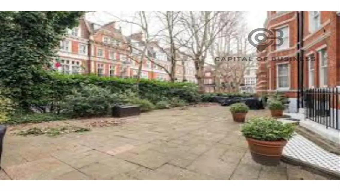 Villa for sale in Hyde Park,next Al Musheer Axis