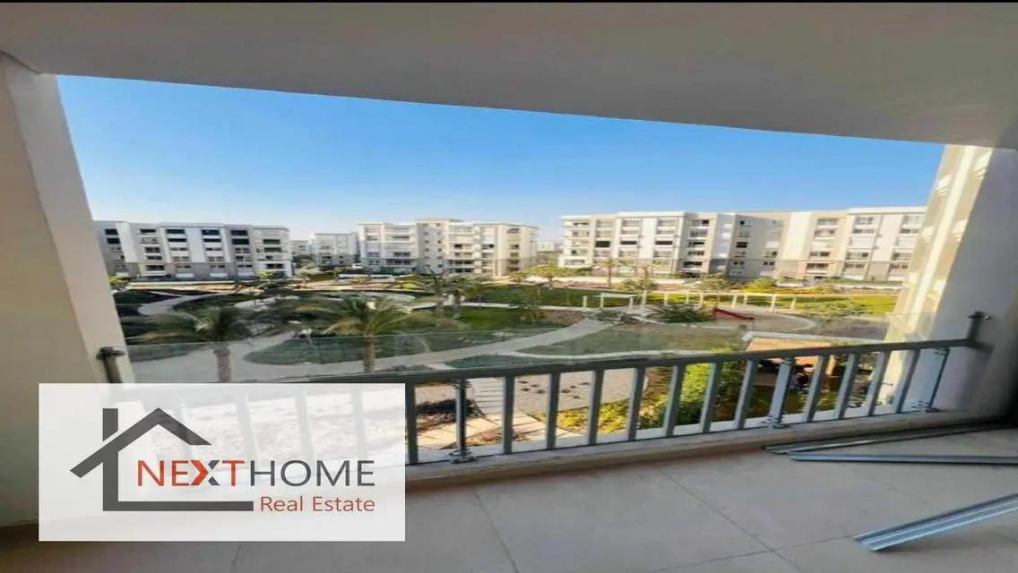 Luxury Hyde Park Apartment Rent First Use Park