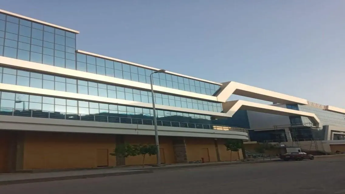 عياده طبيه فى مشروع أوزون ب45% والباقى على42 شهر