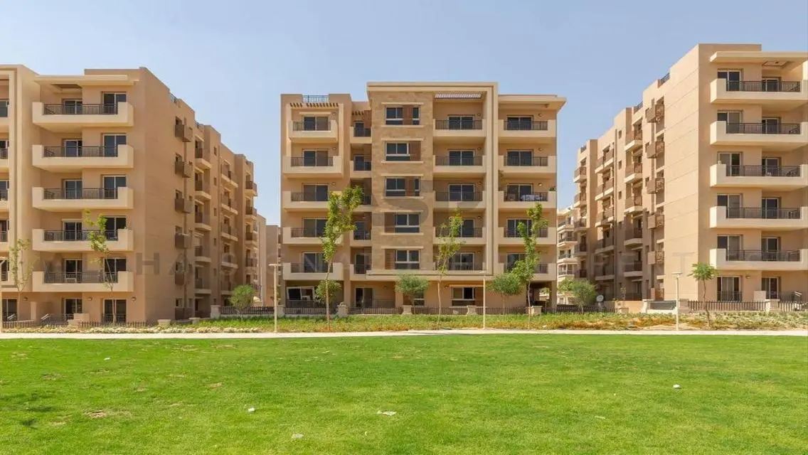Townhouse for Sale under market price Origami Golf