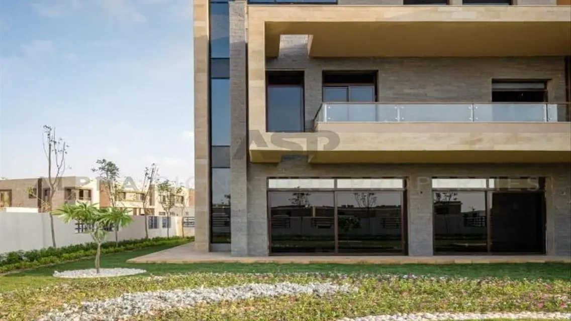 Townhouse for Sale under market price Origami Golf