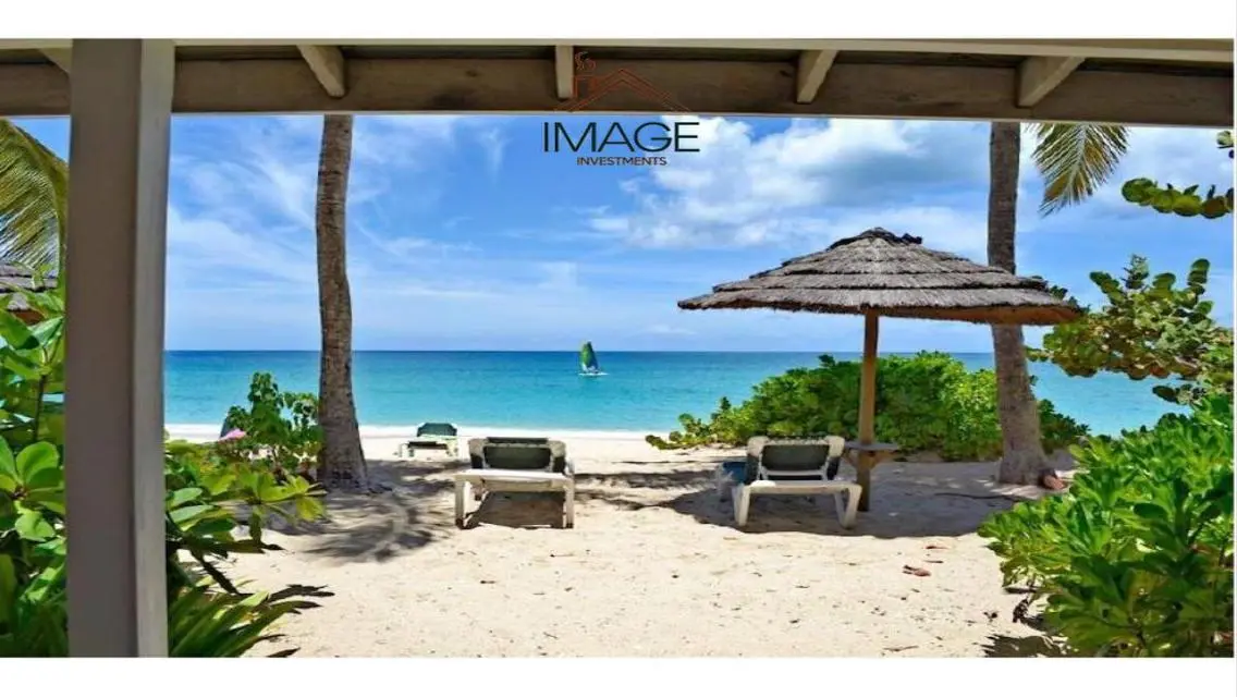 Directly on lagoon apartment corner for sale in MV