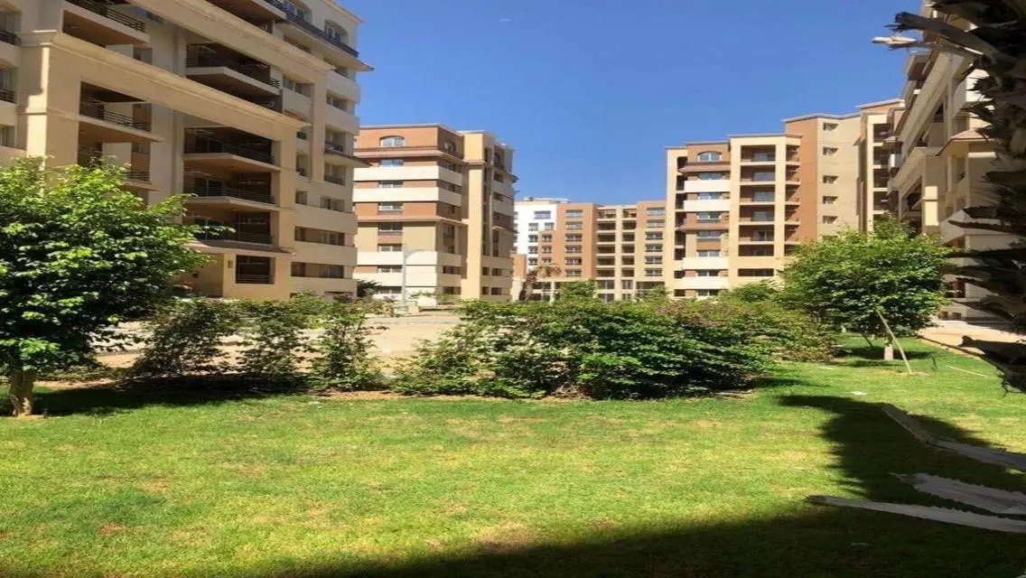 شقه استلام فوري اقل من سعر السوق بالمقصد بمقدم 5%