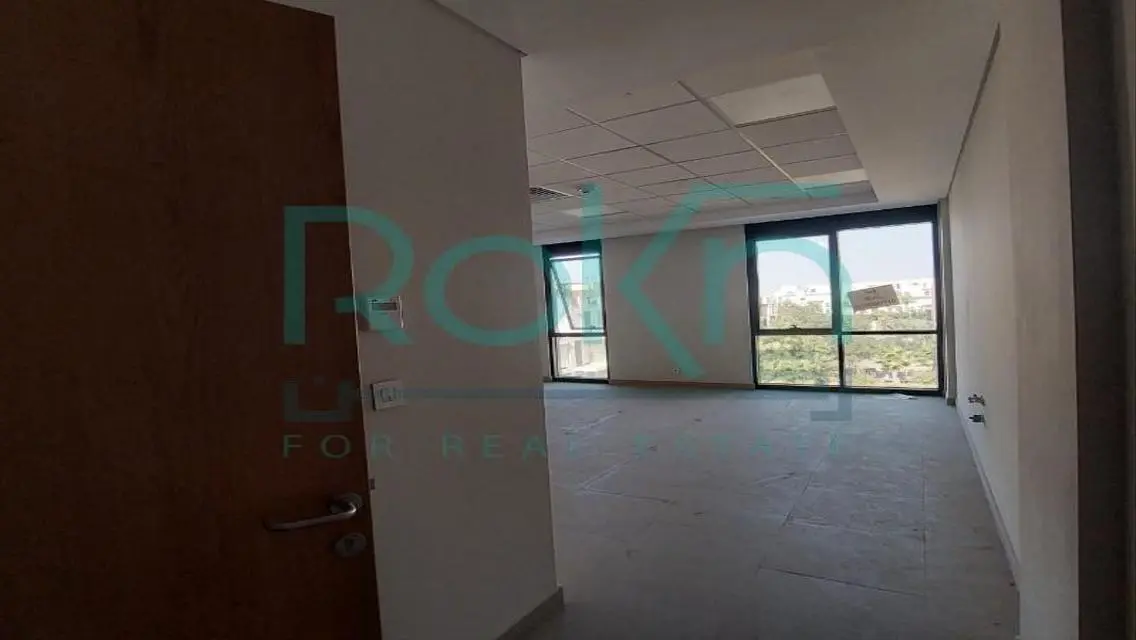 Clinic for rent in SODIC Sheikh Zayed, Area 106m