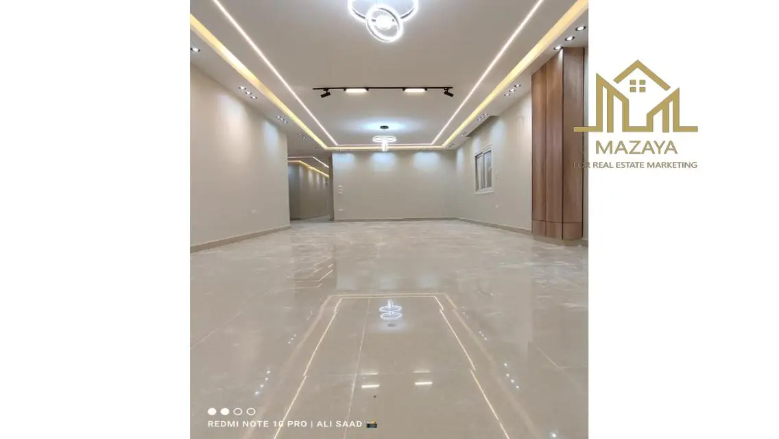 للبيع شقه واجهه بحدايق الاهرام                    