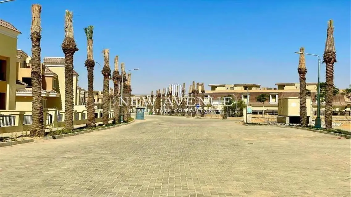 فيلا بحديقة خاصة في سراي بالتقسيط