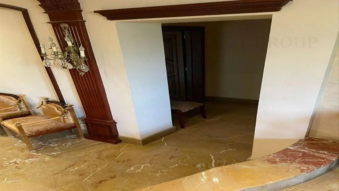 Palace for sale, ultra super deluxe finishing