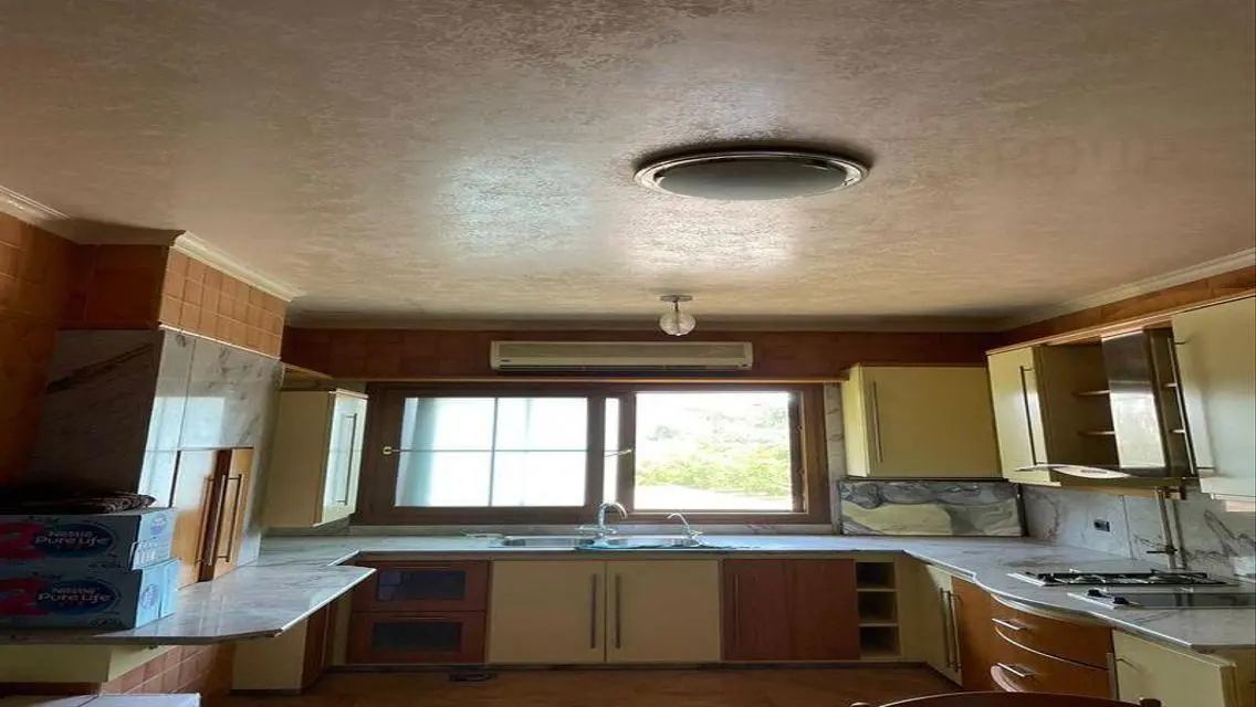 Palace for sale, ultra super deluxe finishing