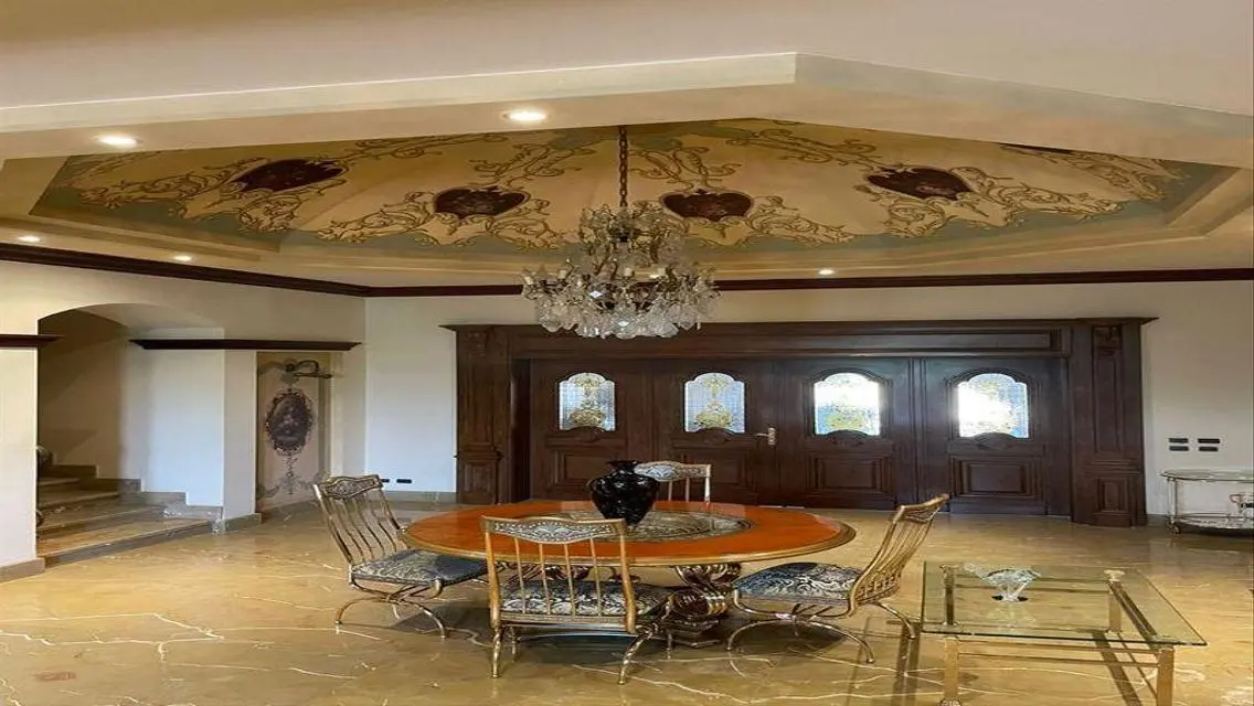 Palace for sale, ultra super deluxe finishing