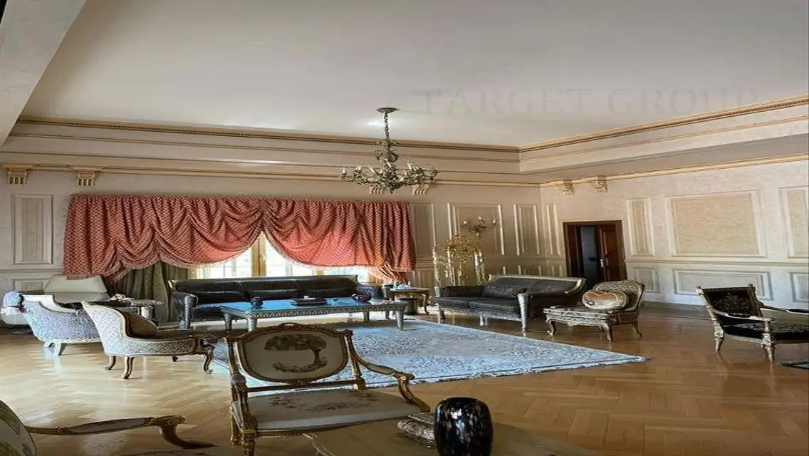 Palace for sale, ultra super deluxe finishing