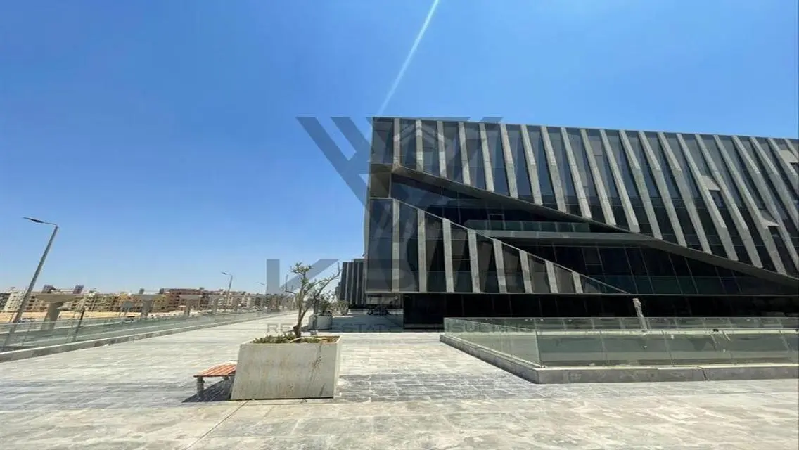 Finished Office 131m for Rent on 90 Street Direct