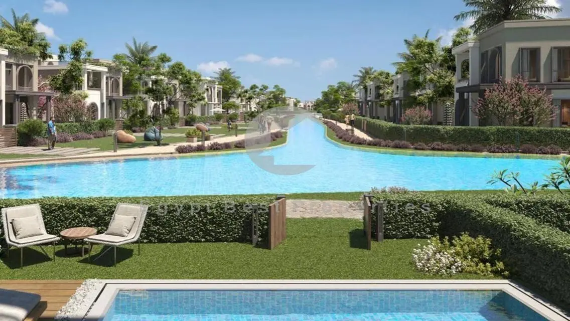 10 years /Ever New Cairo / Villa for sale